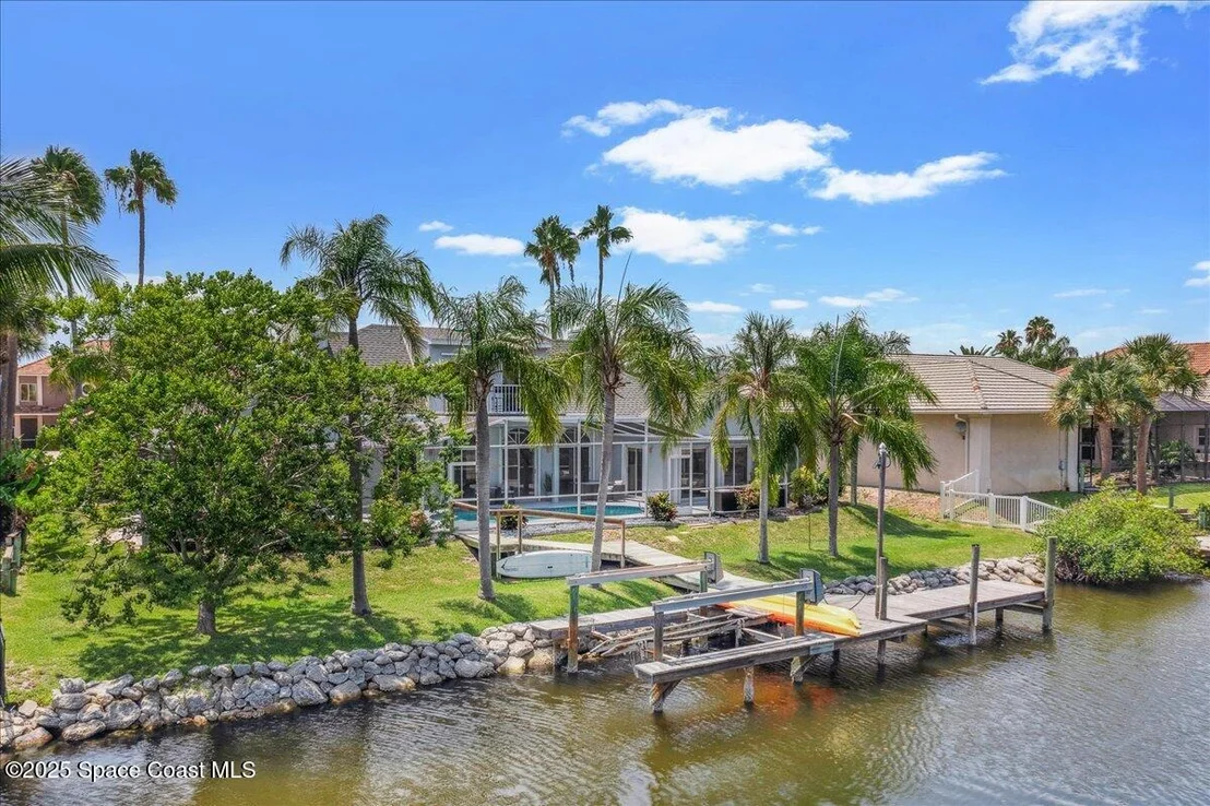 Photo of 489 Lanternback Island Drive