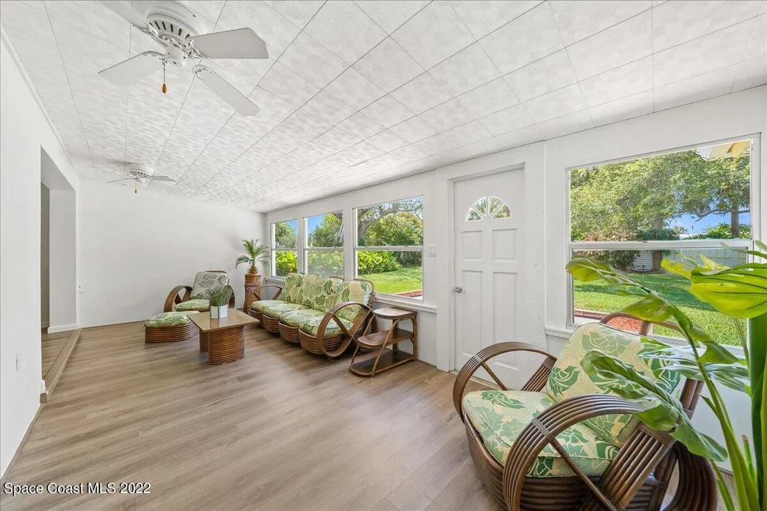 Photo of 453 Dolphin Street