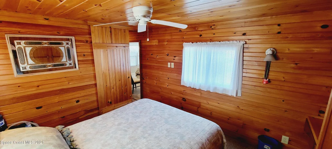 Photo of 6974 Ash Drive
