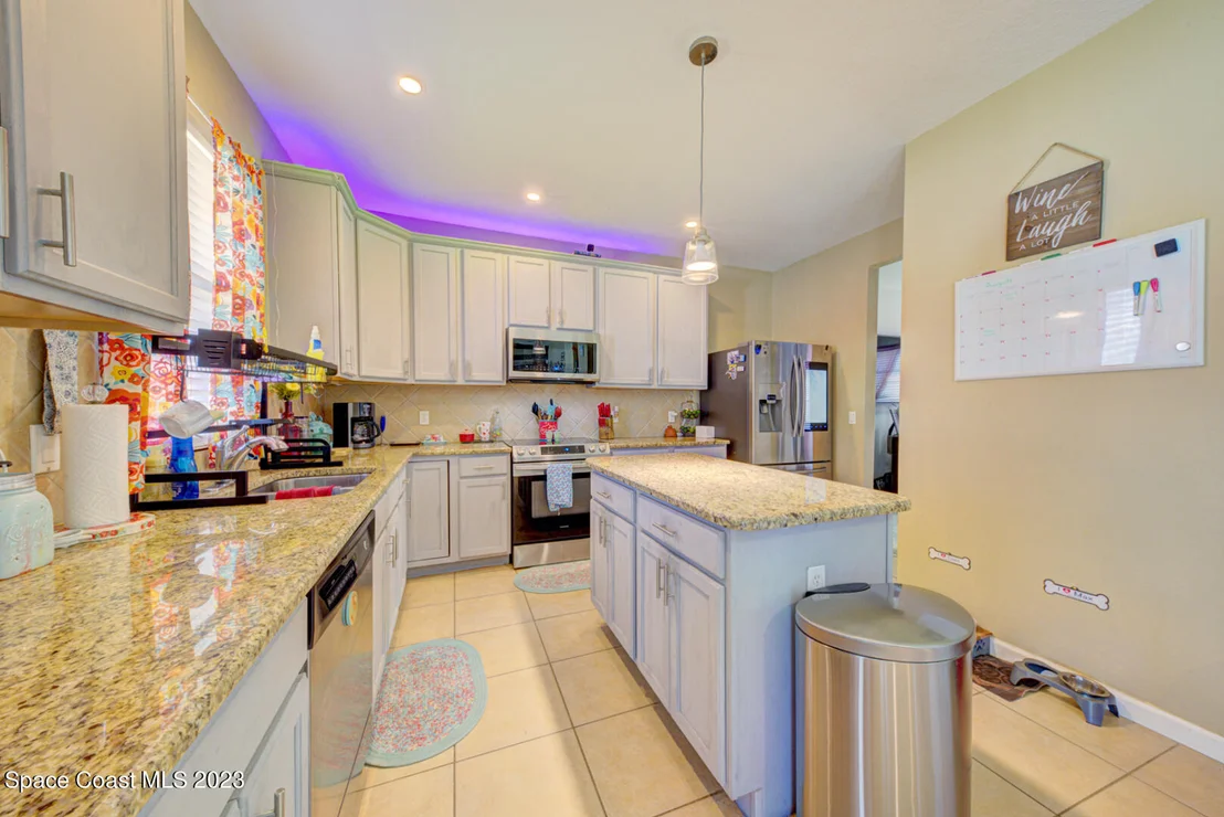 Photo of 194 Dryden Circle