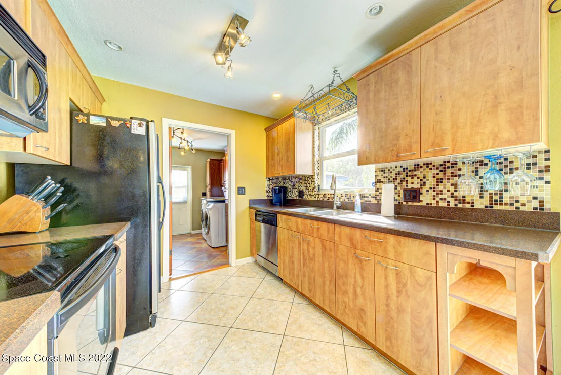 Photo of 2931 Kensington Road