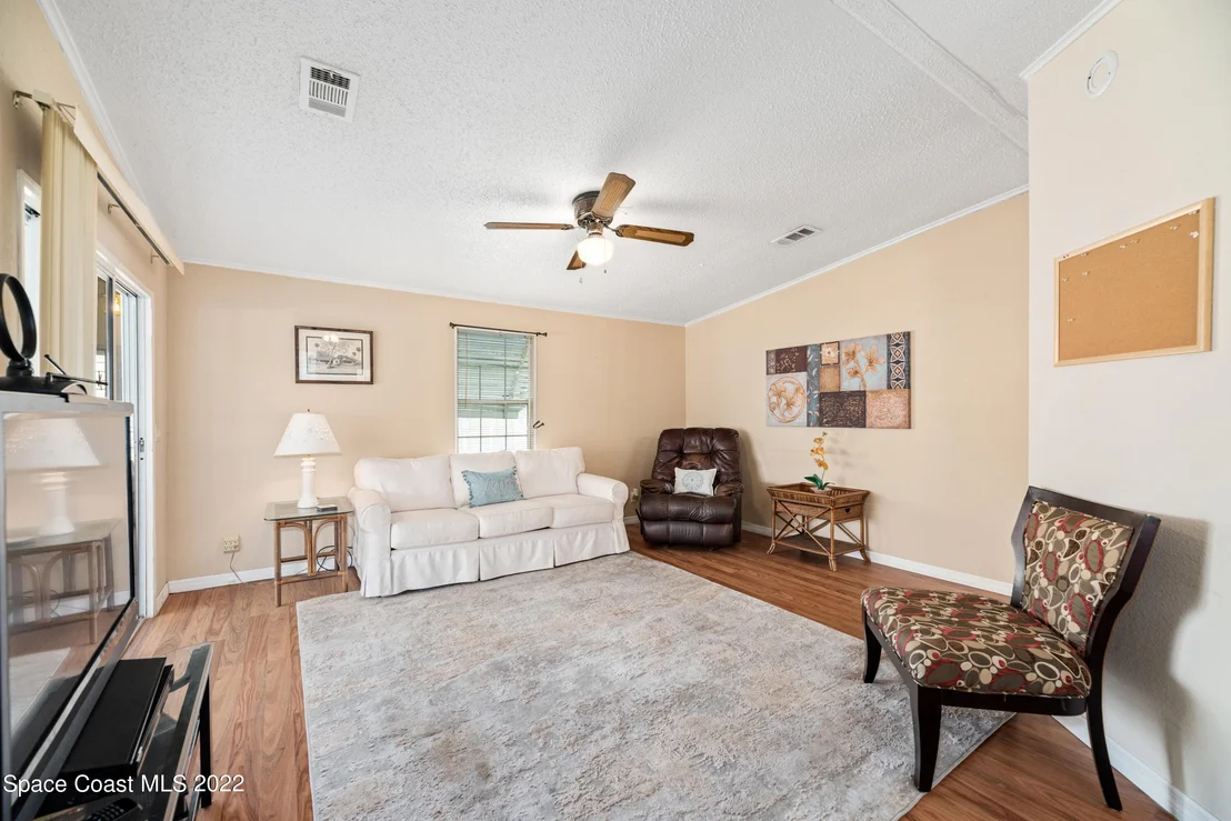 Photo of 7523 Boxelder Road
