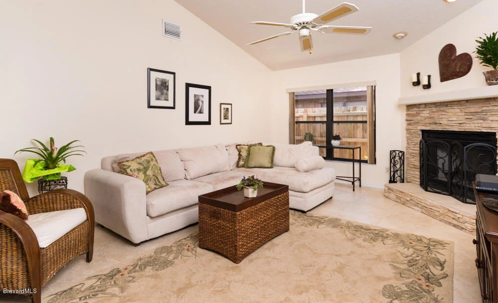Photo of 3536 Swallow Drive