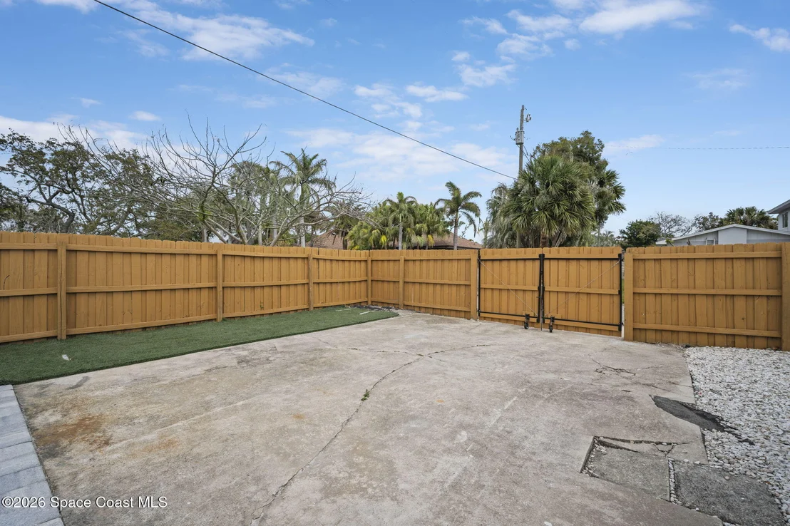 Photo of 500 Seabreeze Drive