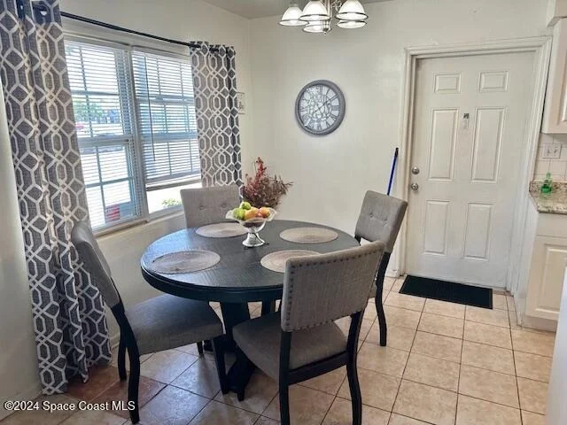 Photo of 941 Croton Road