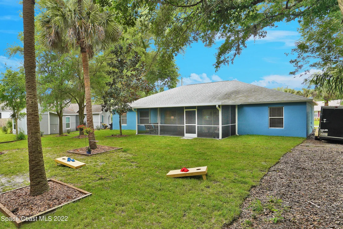 Photo of 6035 Adele Street