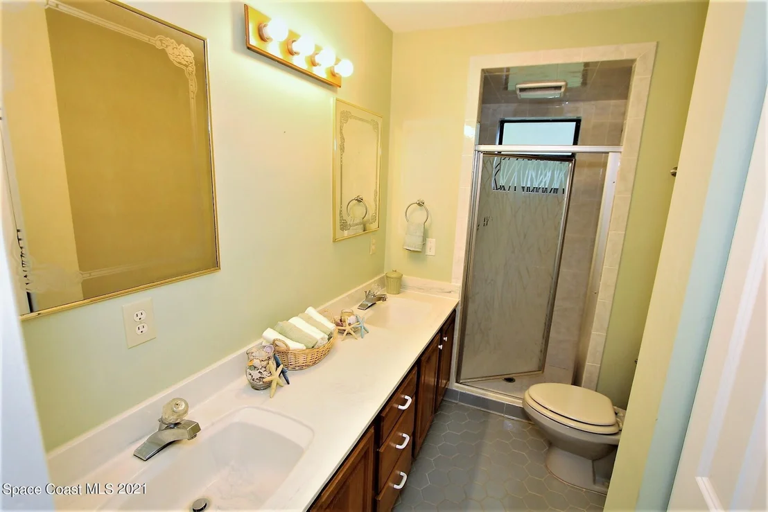 Photo of 4600 Burkholm Road