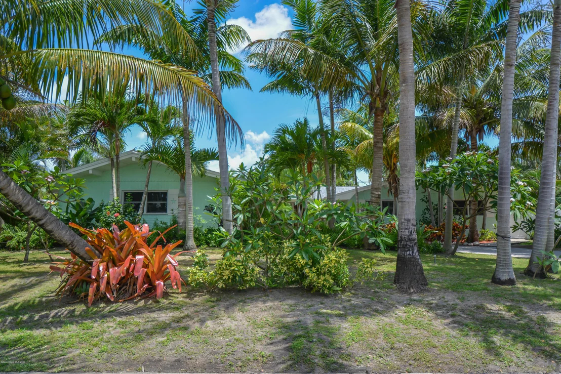 Photo of 460 Oak Ridge Drive
