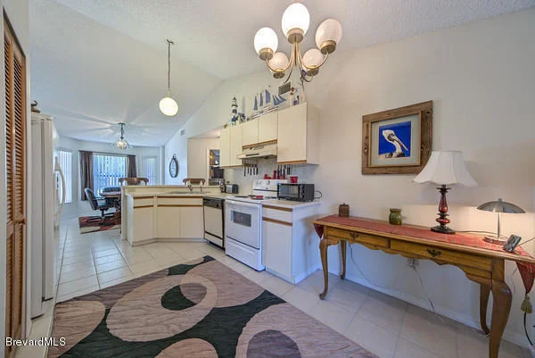 Photo of 897 Spirea Drive