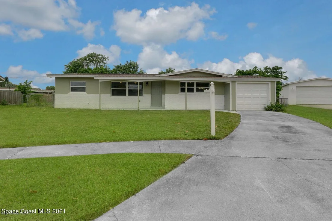 Photo of 2746 Lorna Circle