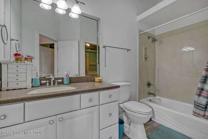 Photo of 1145 Tuckaway Drive