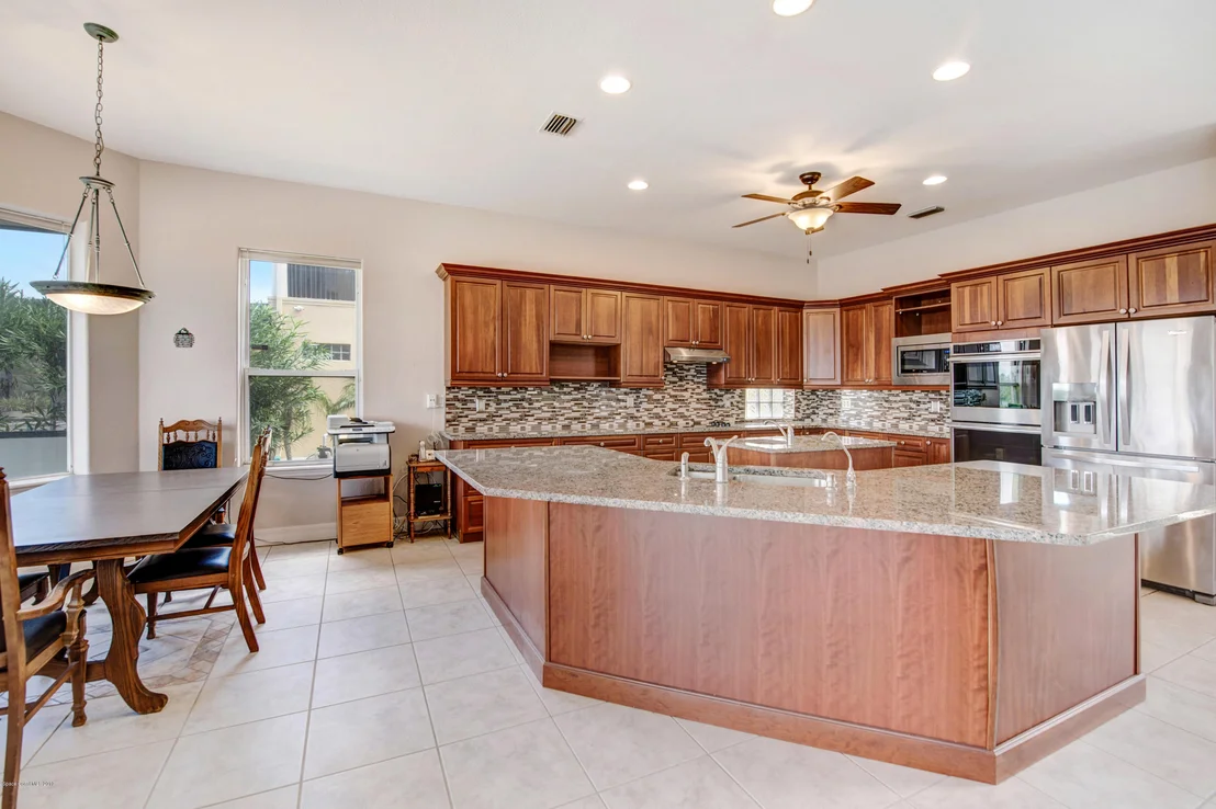 Photo of 406 Lanternback Island Drive