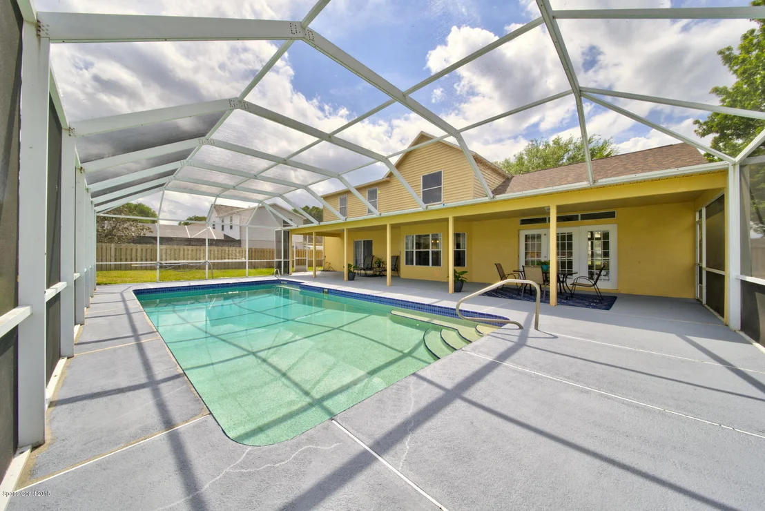 Photo of 1468 Wellington Circle
