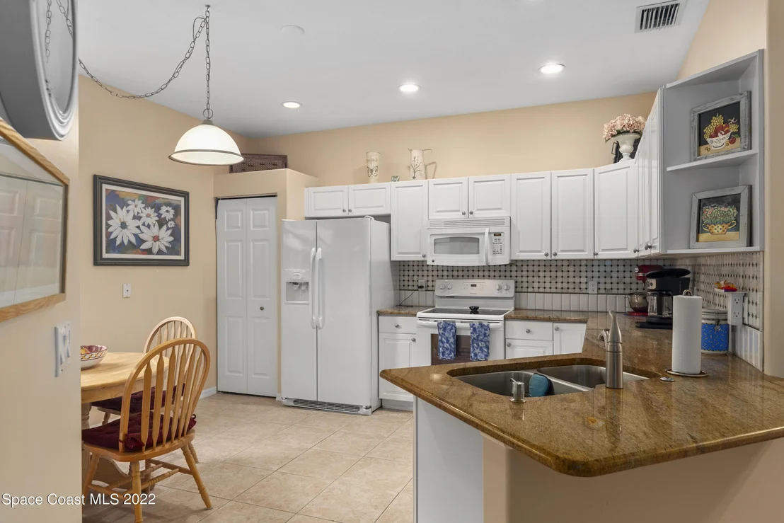 Photo of 1435 Tradewinds Way
