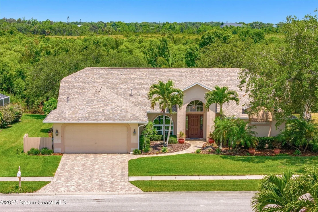 Photo of 952 Wildwood Drive