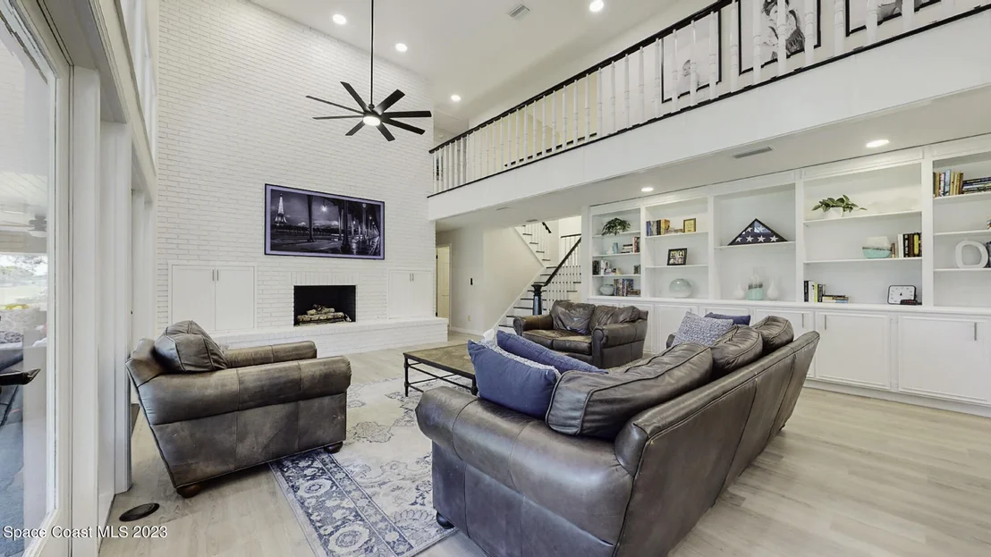Photo of 607 Woodbridge Drive