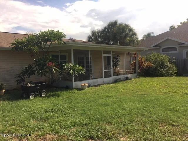 Photo of 280 Allan Lane