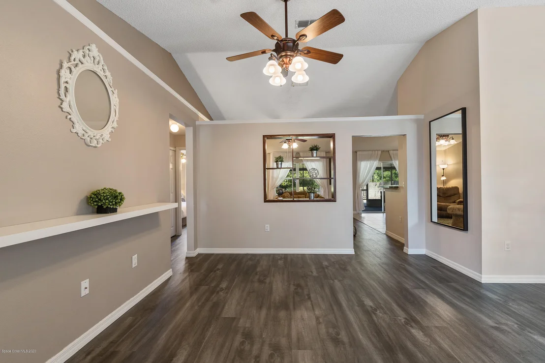 Photo of 3479 Saddle Brook Drive