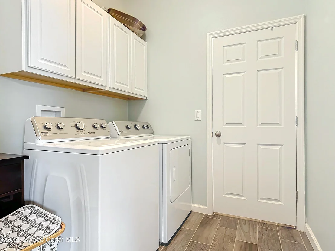 Photo of 1455 Fuji Drive