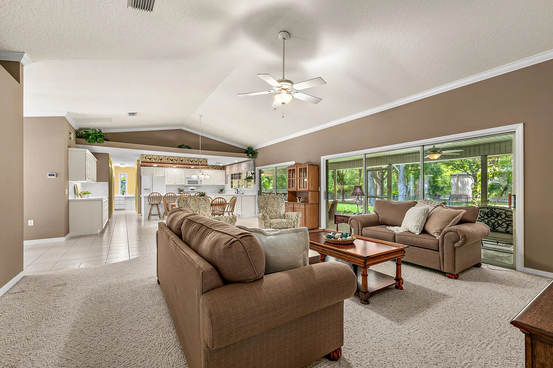 Photo of 3240 Weber Road