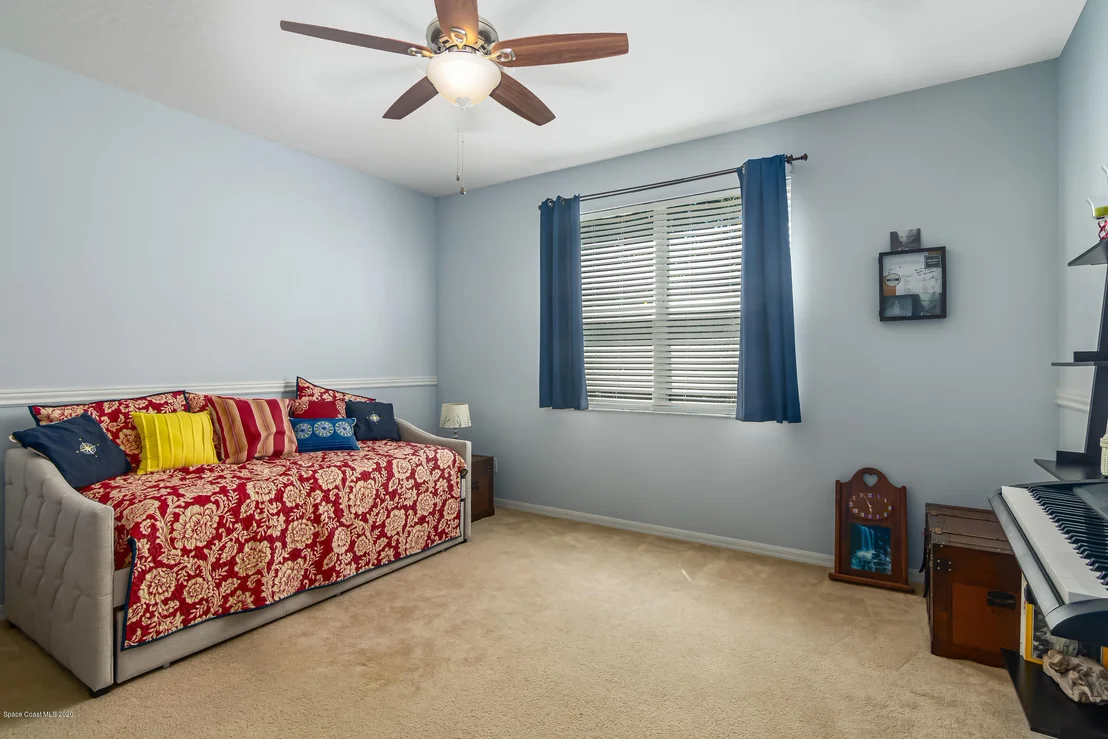 Photo of 5845 Newbury Circle