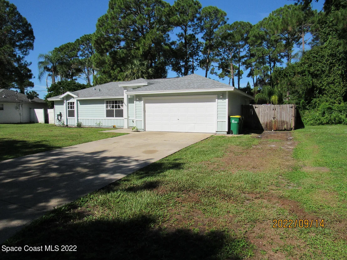 Photo of 5468 Carrick Road