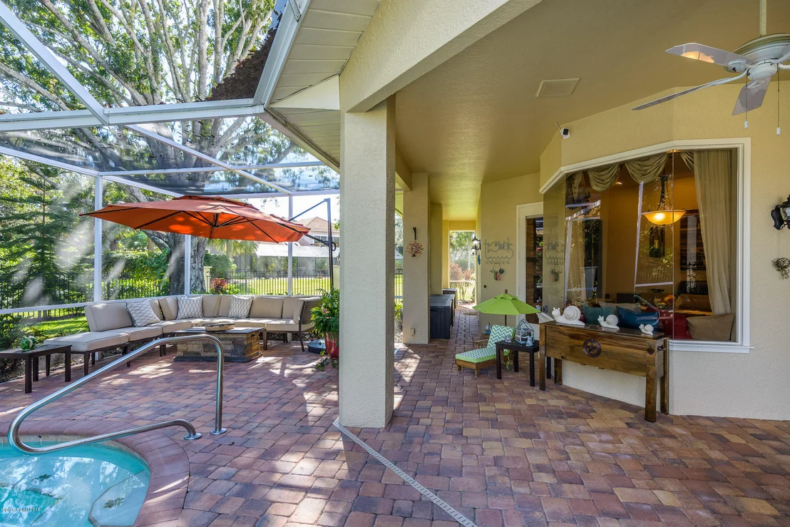 Photo of 789 Oak Park Drive