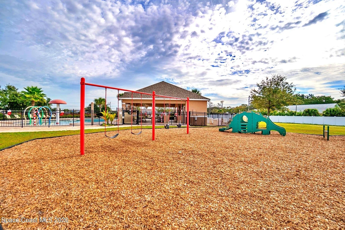 Photo of 3291 Merrick Avenue