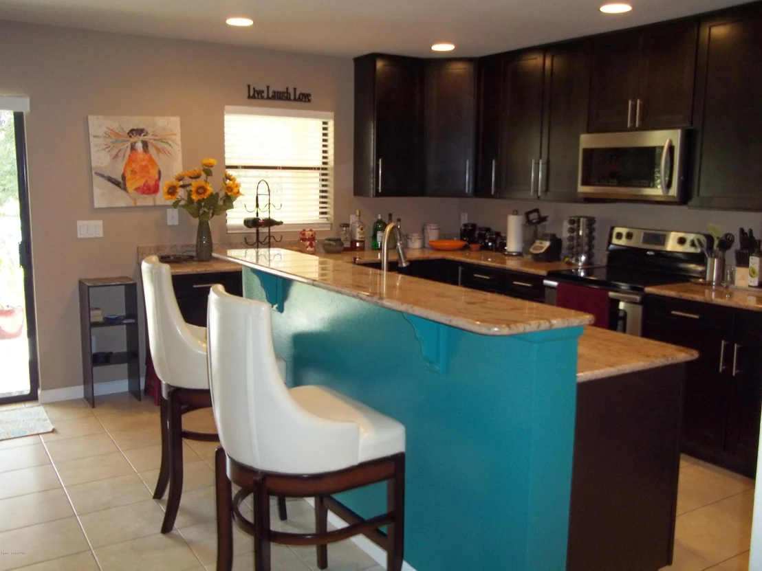Photo of 285 Dryden Circle