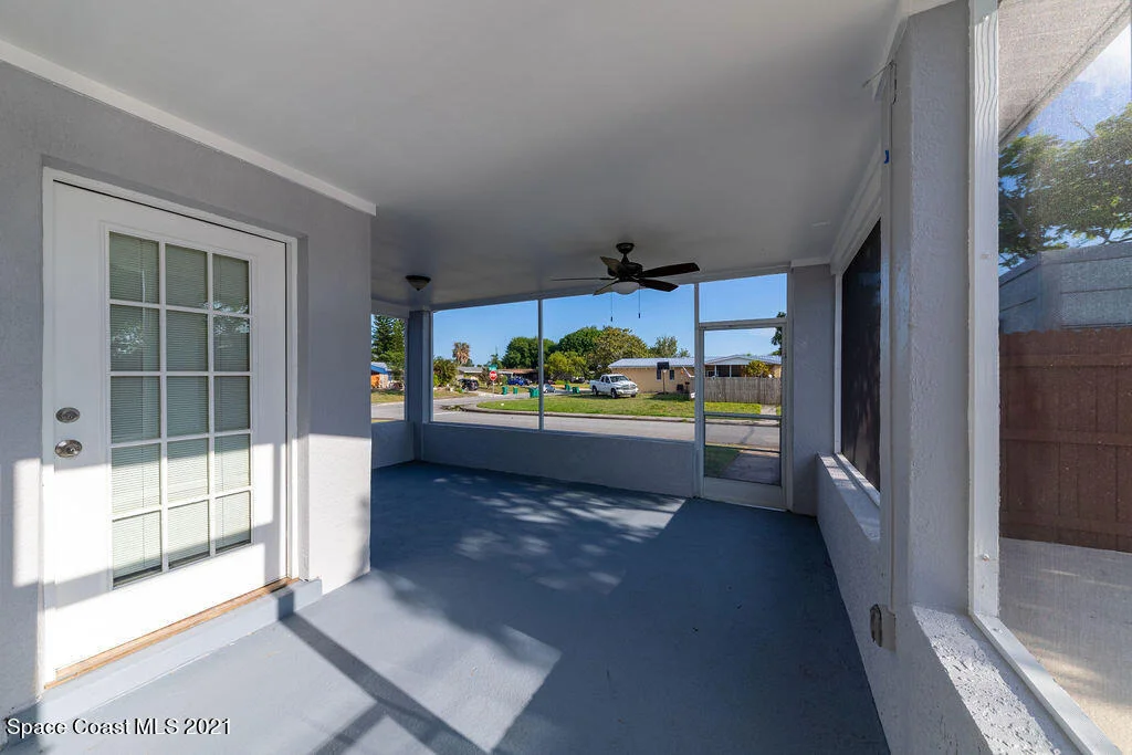 Photo of 654 Teak Drive