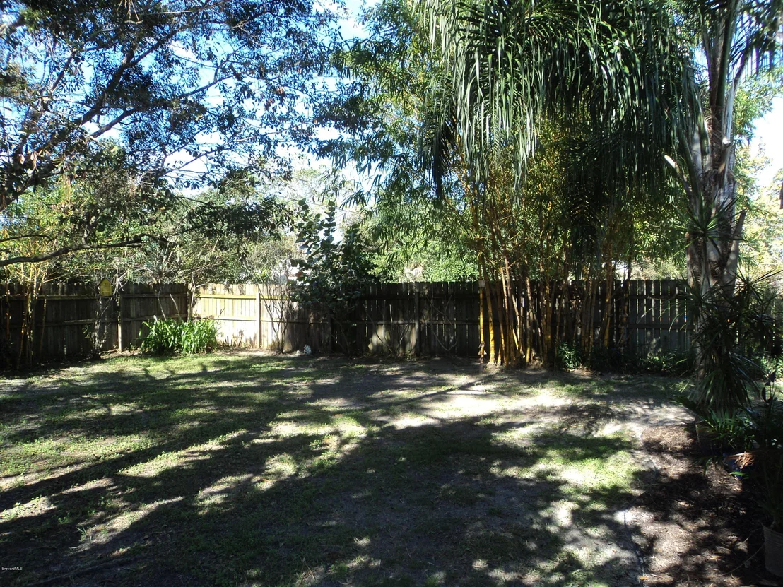 Photo of 712 NE Brevity Lane