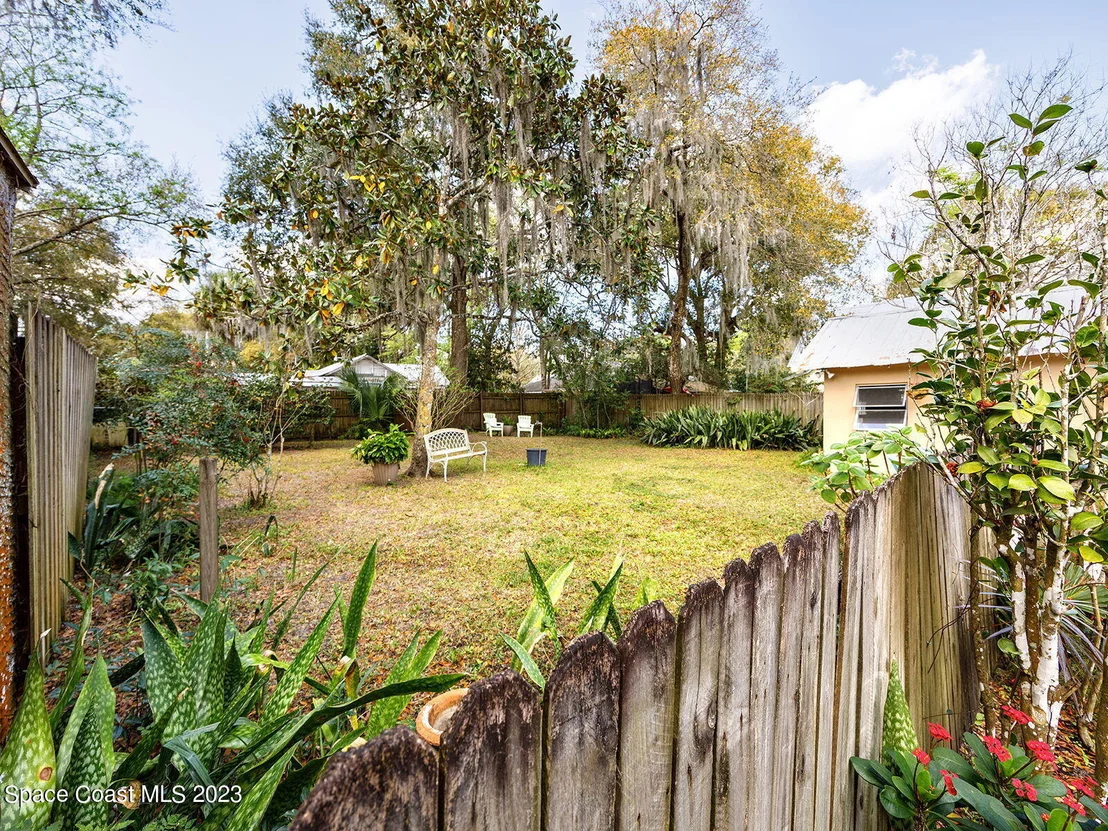 Photo of 427 N Simpson Street