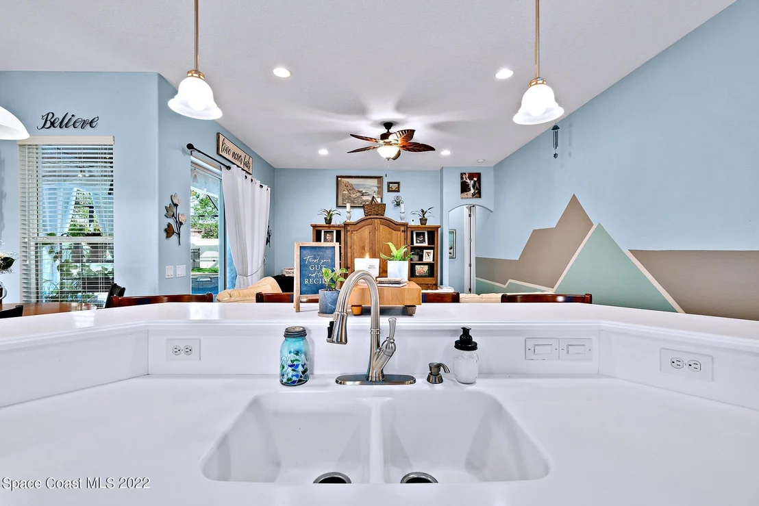 Photo of 5920 Rusack Drive