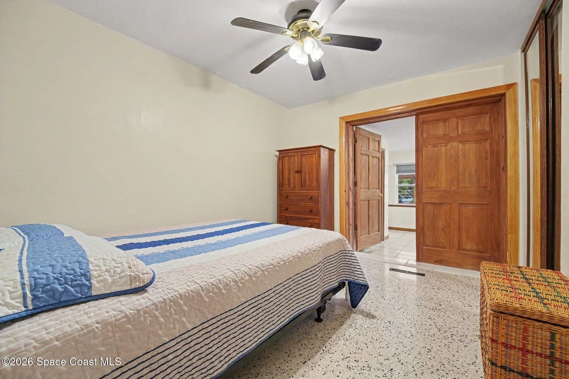 Photo of 459 Angelo Lane