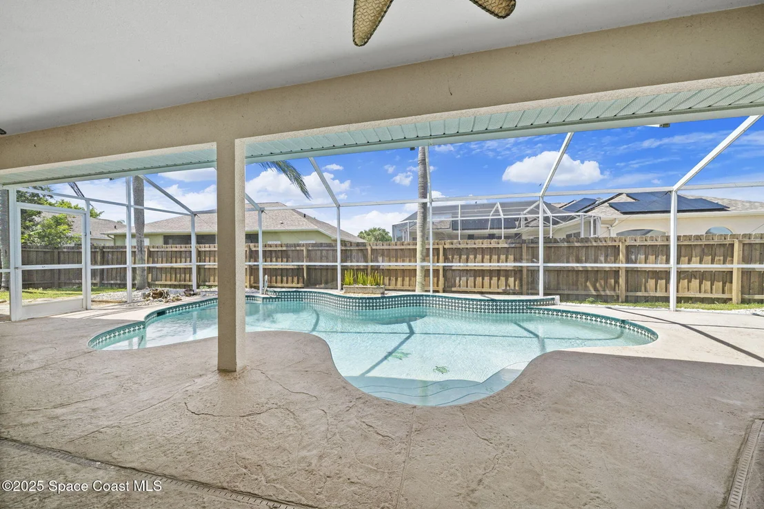 Photo of 1858 Thesy Drive
