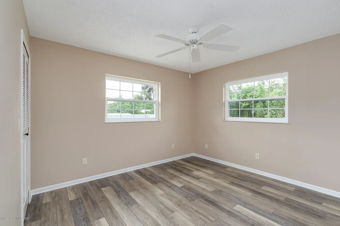 Photo of Unit 67 at 335 Paradise Boulevard