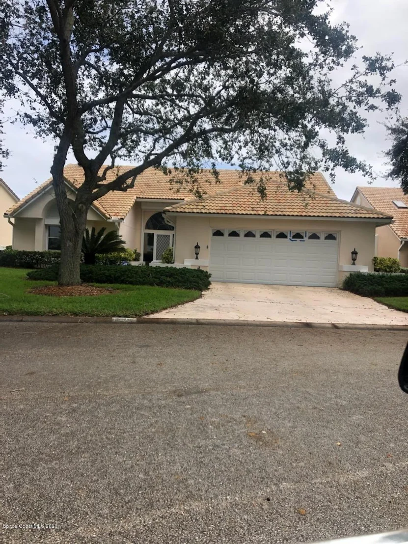 Photo of 846 Palm Brook Drive