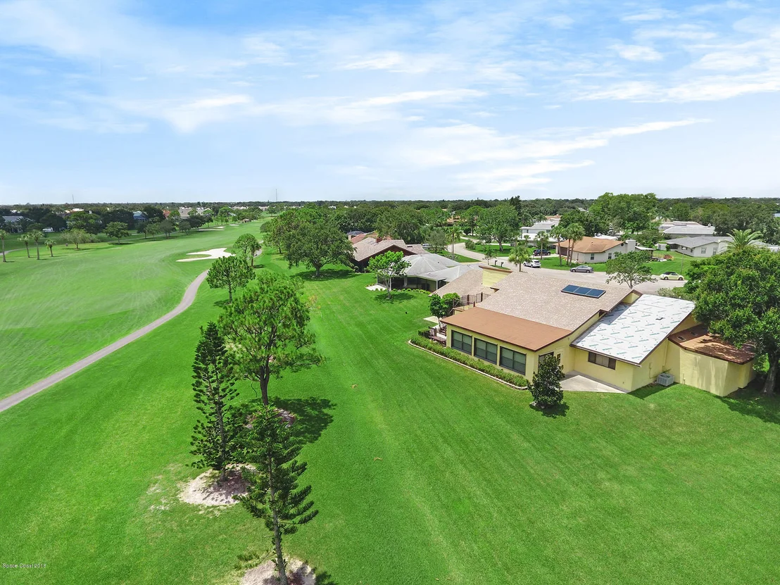 Photo of 965 Long Meadow Lane