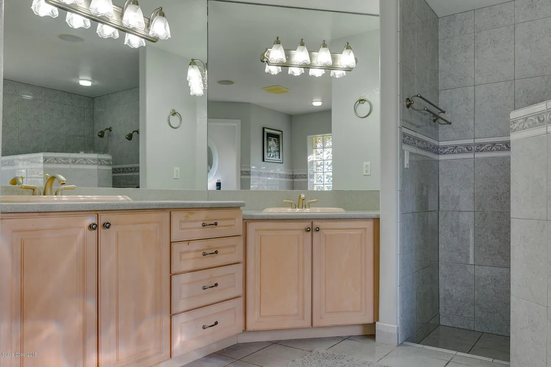 Photo of 4322 Ligustrum Drive