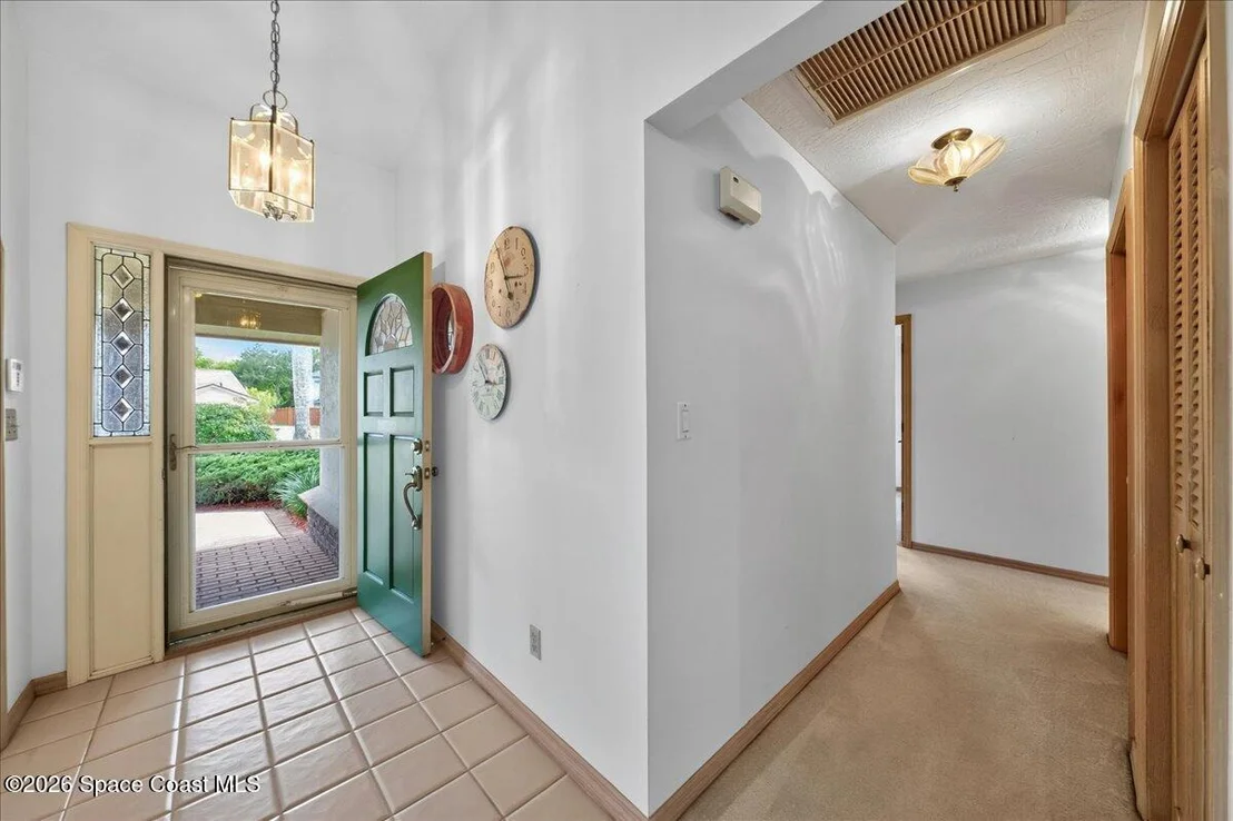 Photo of 1347 Silver Lake Drive