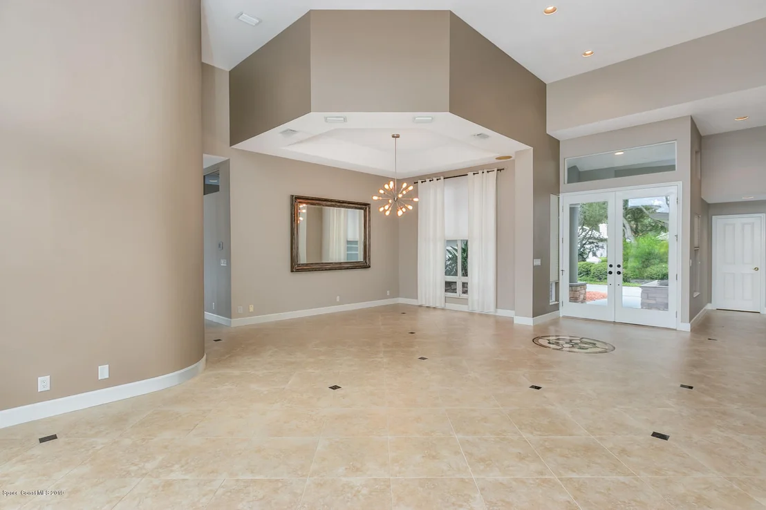Photo of 602 Sanderling Drive
