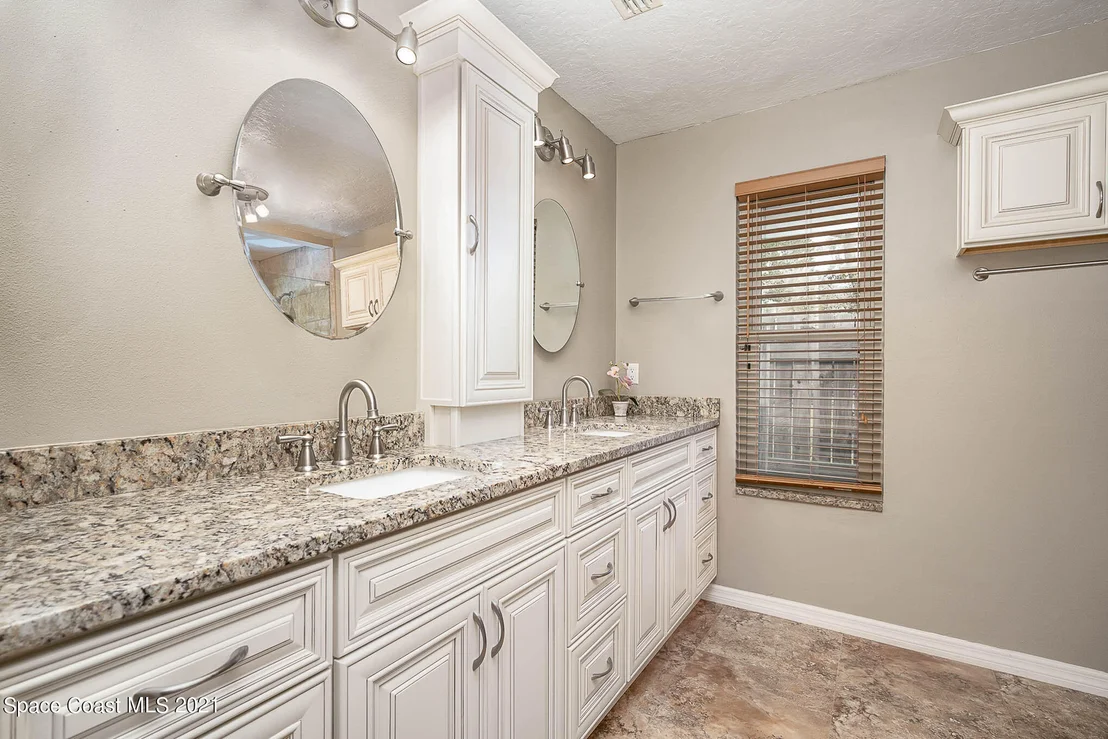 Photo of 5265 Sand Lake Drive