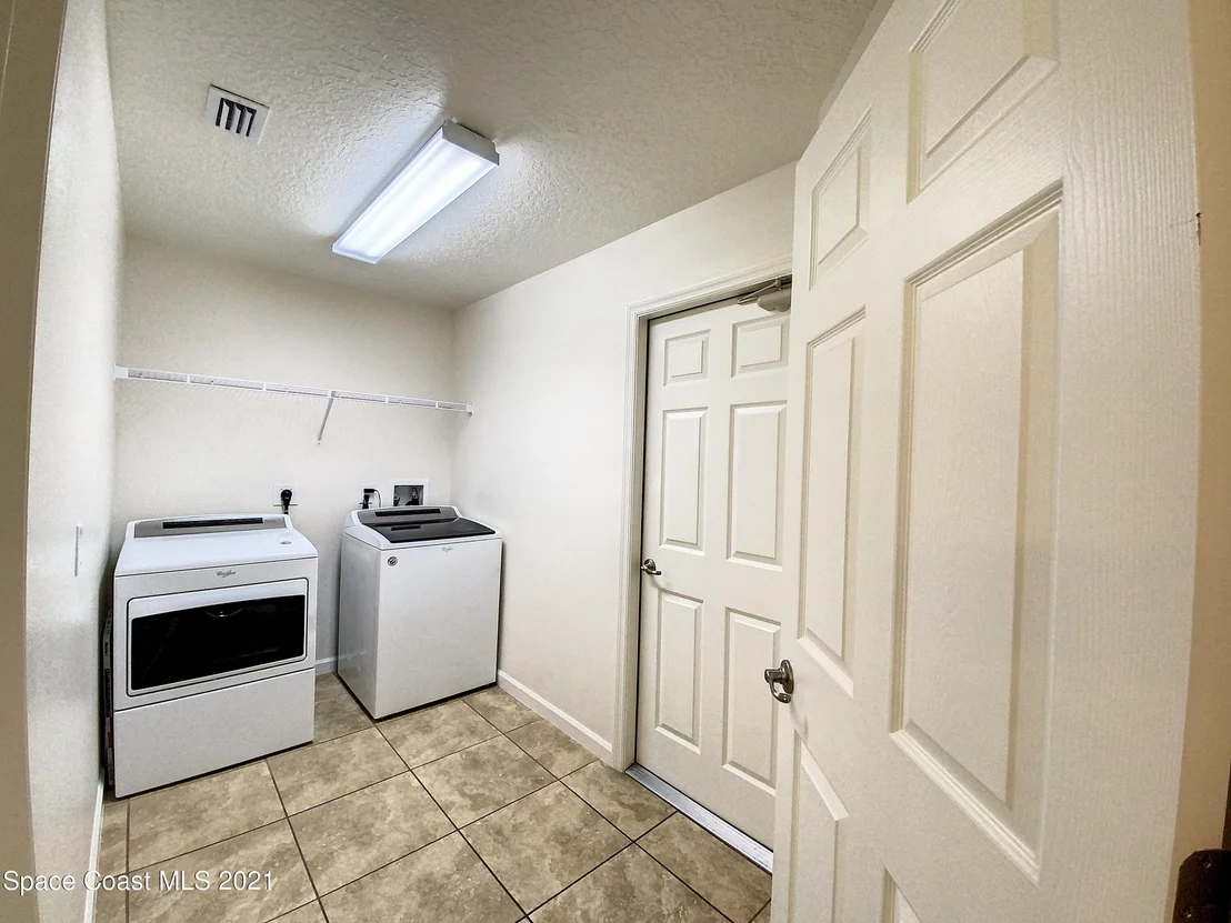 Photo of 5475 Friendly Street