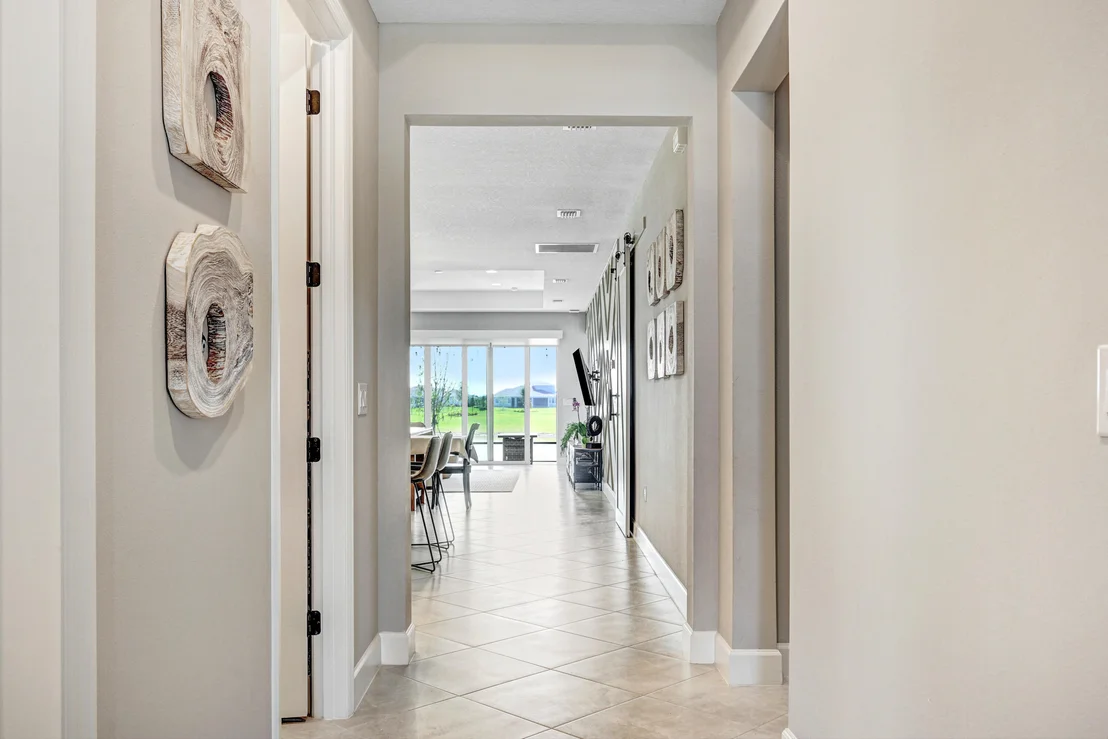 Photo of 9221 Udina