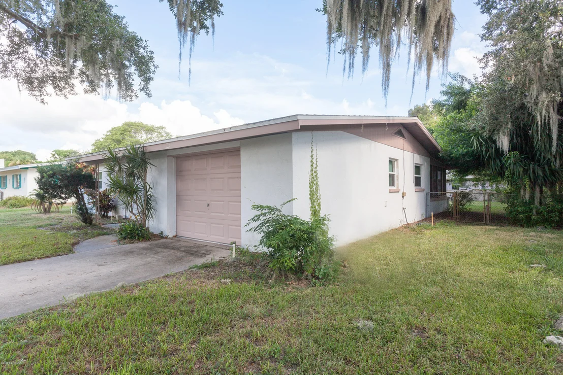 Photo of 112 Bouganvillea Drive