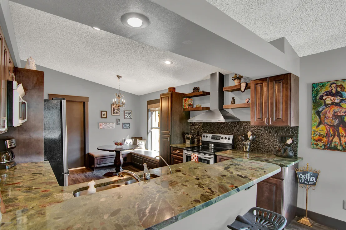Photo of 8027 Bracken Lane
