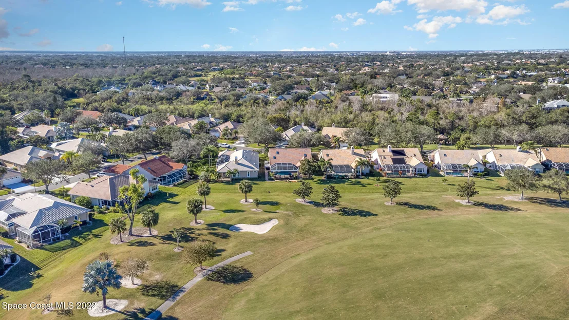 Photo of 914 Palm Brook Drive