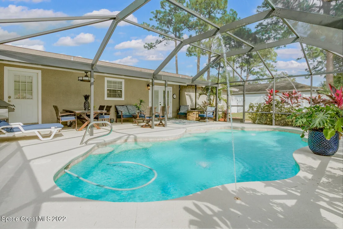 Photo of 5065 Canoni Place