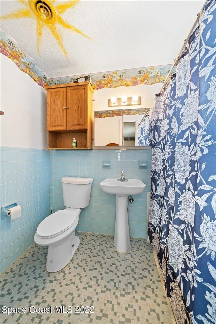 Photo of 1266 Bianca Drive NE