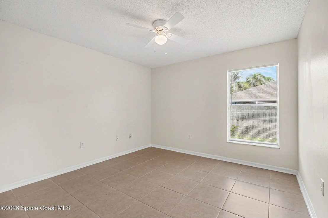 Photo of 660 Palm Drive